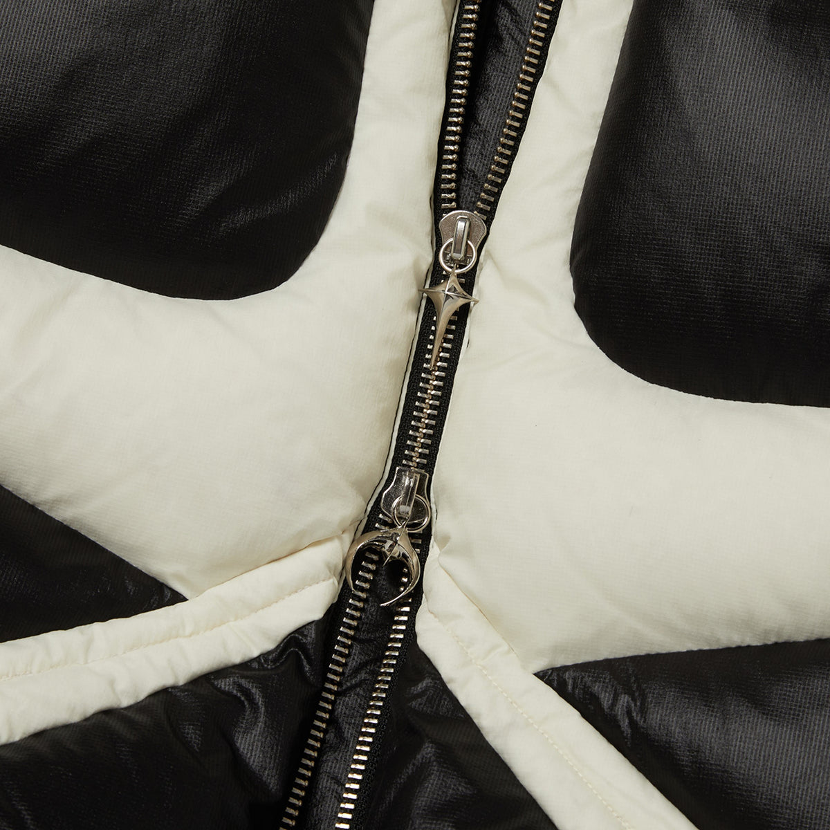 Thug Club TC Dunk Puffer Jacket in black/ivory, view 4 of 8