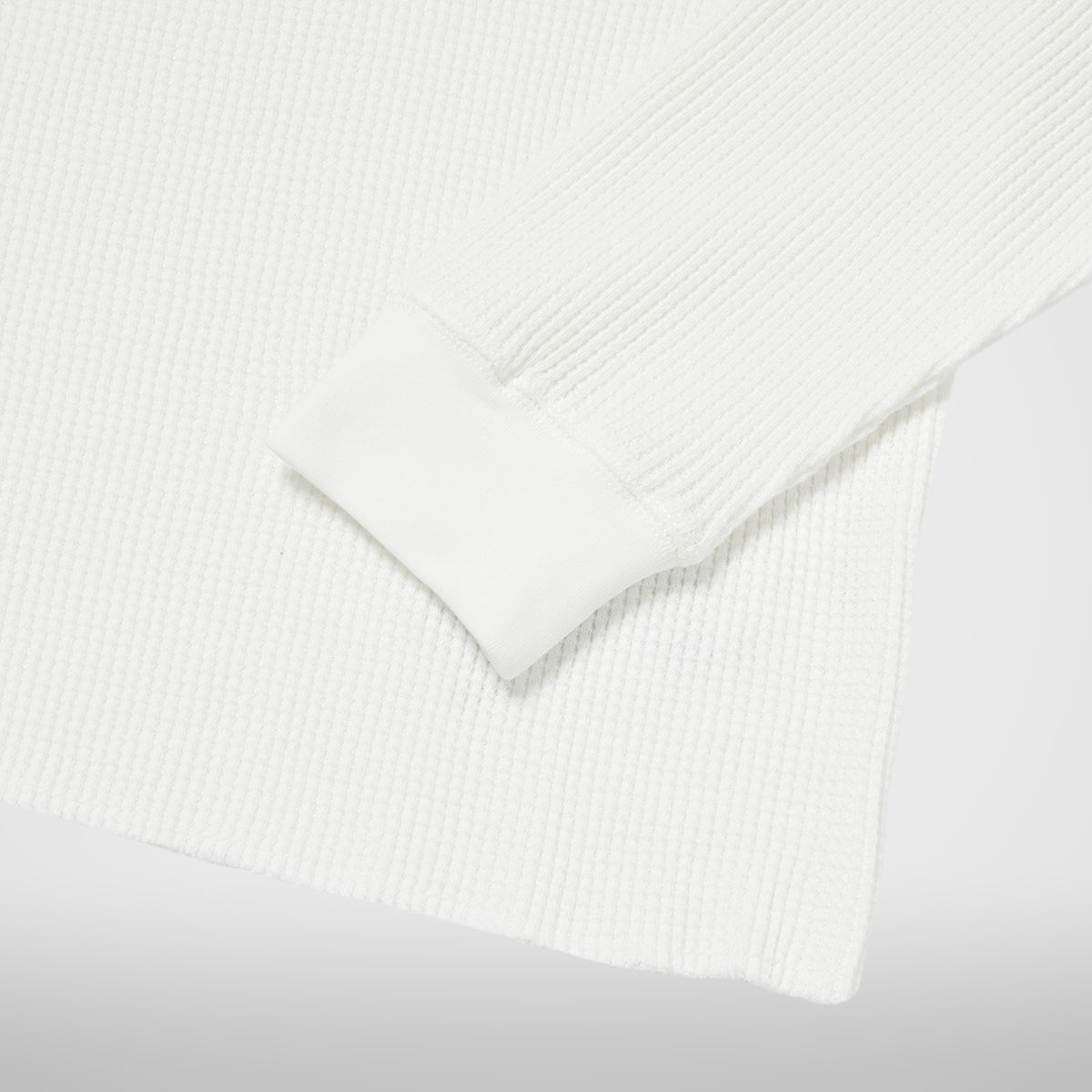 Thug Club Tantalum Cat Longsleeve in white, view 5 of 5