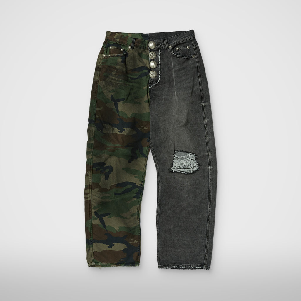 Thug Club TC Camo Docking Pants in camo/black