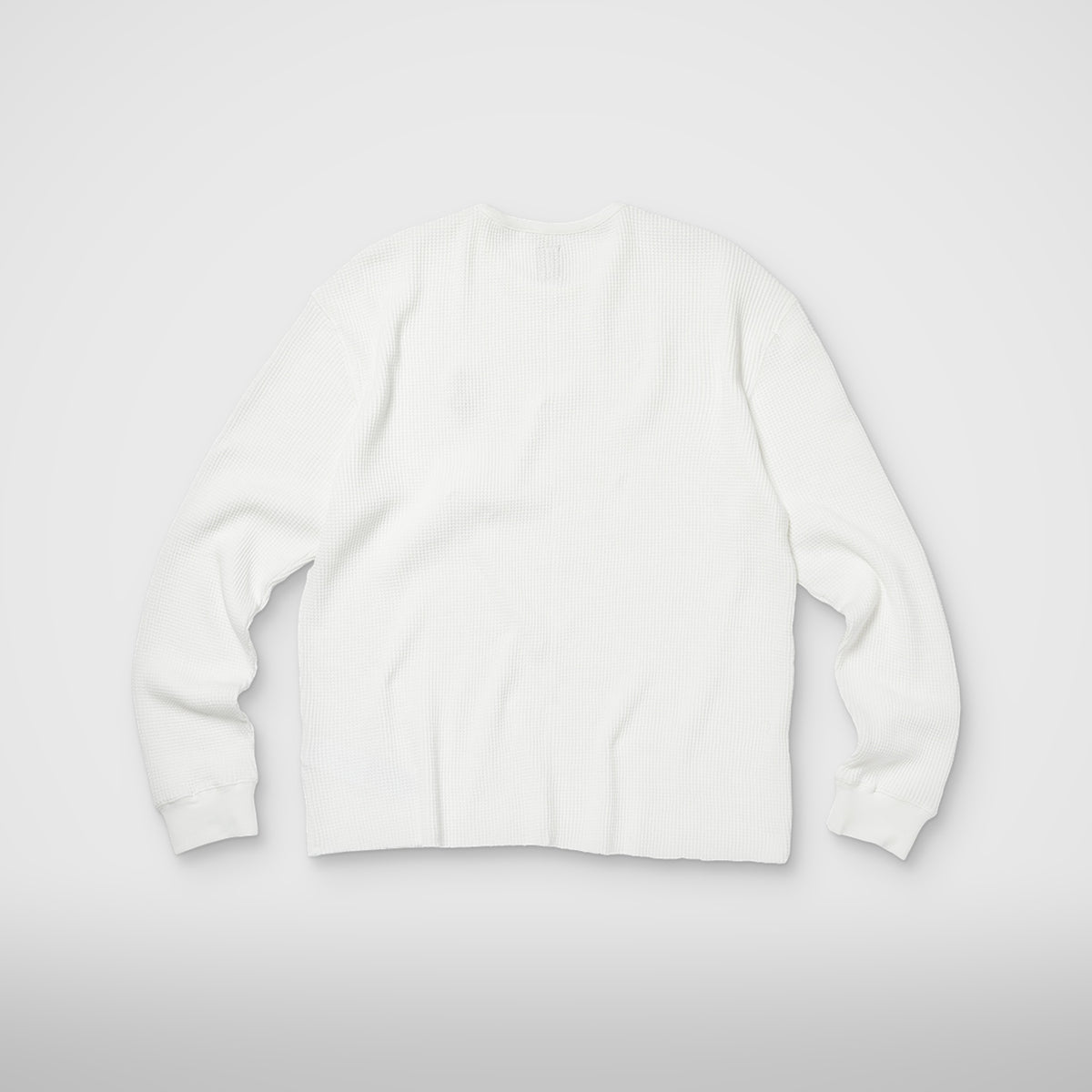 Thug Club Tantalum Cat Longsleeve in white, view 2 of 5