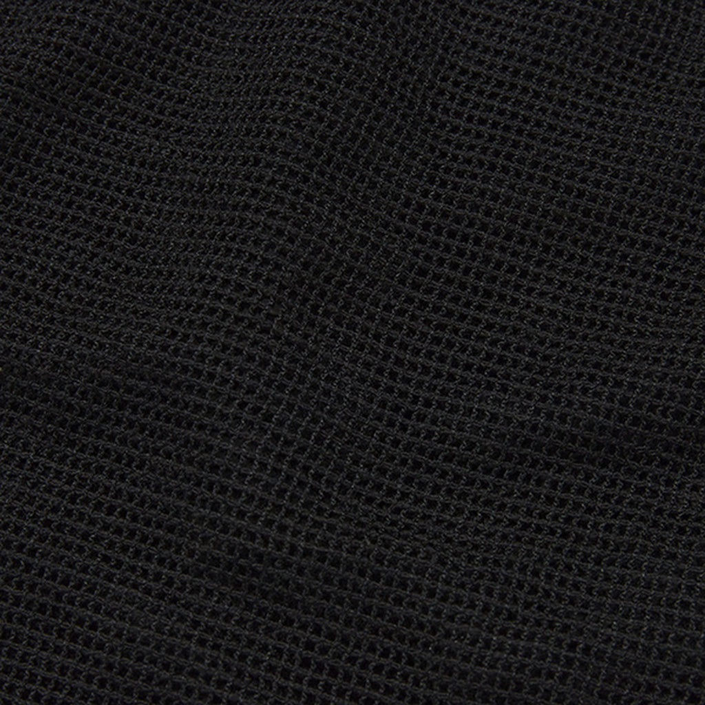Thug Club Plate Armour in black, view 4 of 5