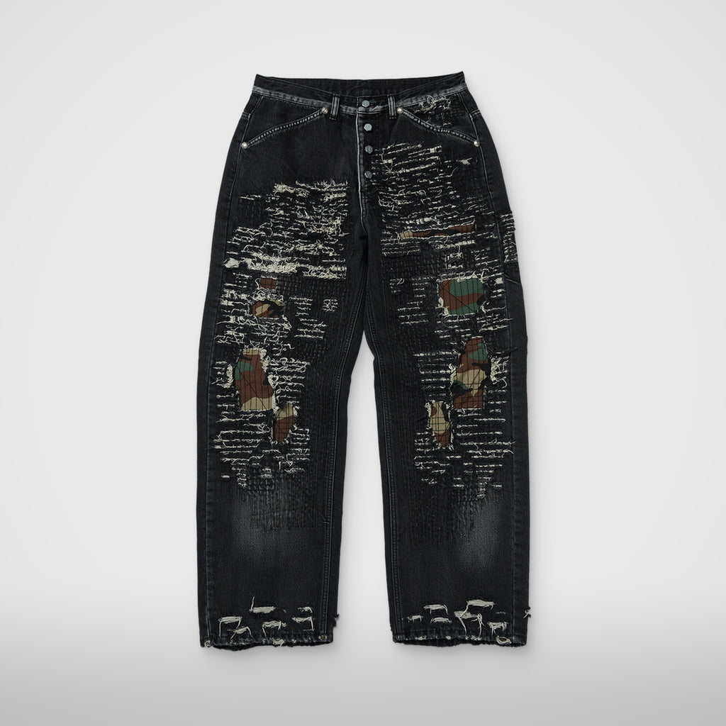 Thug Club Vintage-Stitched Camo Denim Pants in black