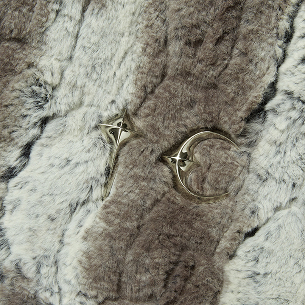Thug Club Jindo Mix Fur Jacket in ivory, view 4 of 8