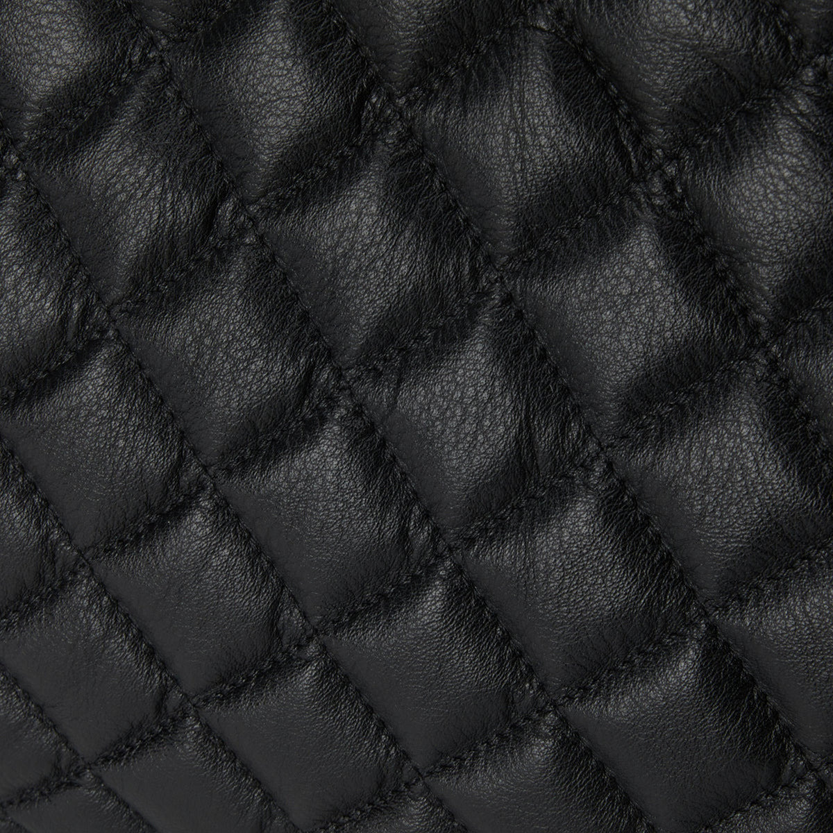 Thug Club TC Quilting Big Chain Bag in black, view 8 of 8