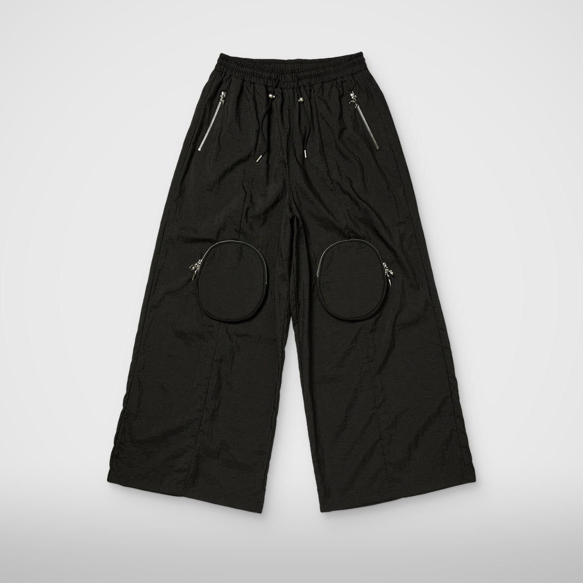 Thug Club TC Knee Lock Cargo Wide Pants in black, back view