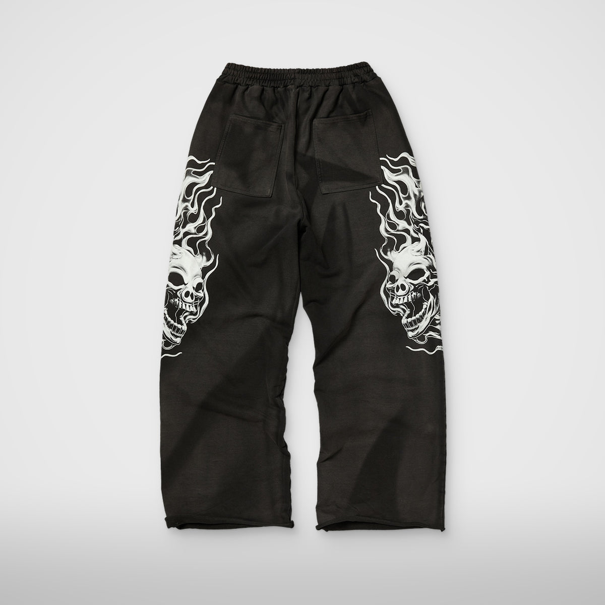 Thug Club Six Riding Skull Sweatpants in black, view 2 of 5