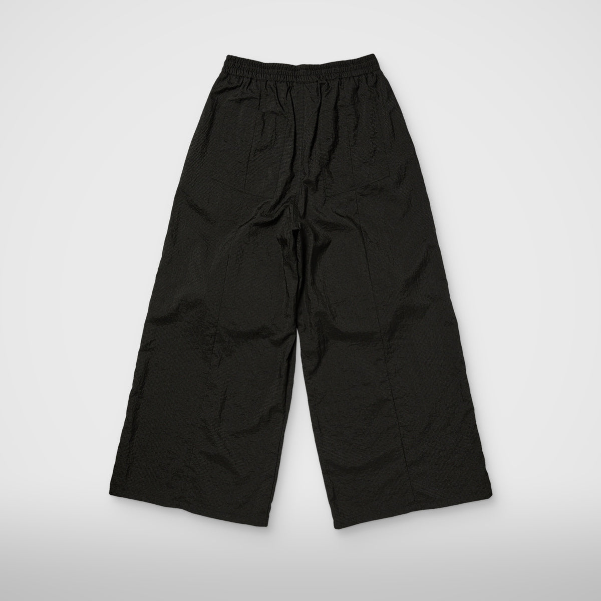 Thug Club TC Knee Lock Cargo Wide Pants in black, front view